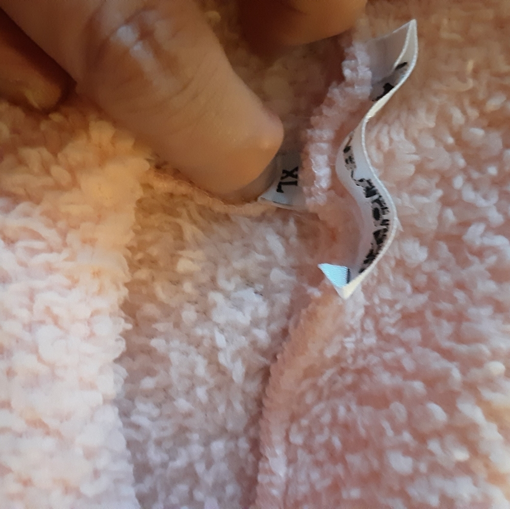 Fleece Top - Picture 4 of 5